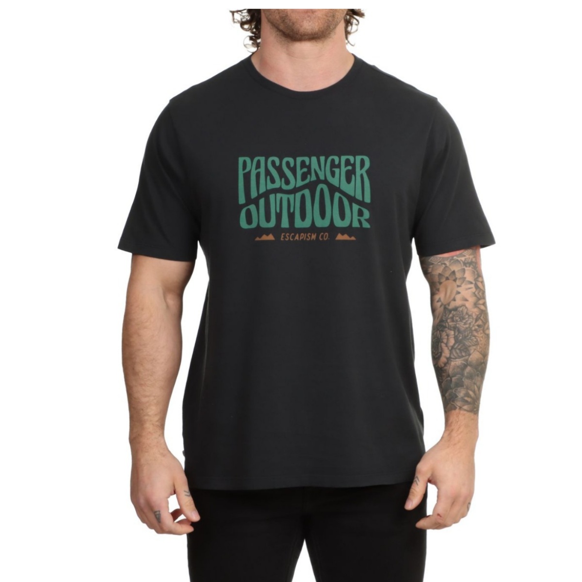 Streetwear Brand With Mountain Logo - Camiseta Clássica com Logo de Proteção