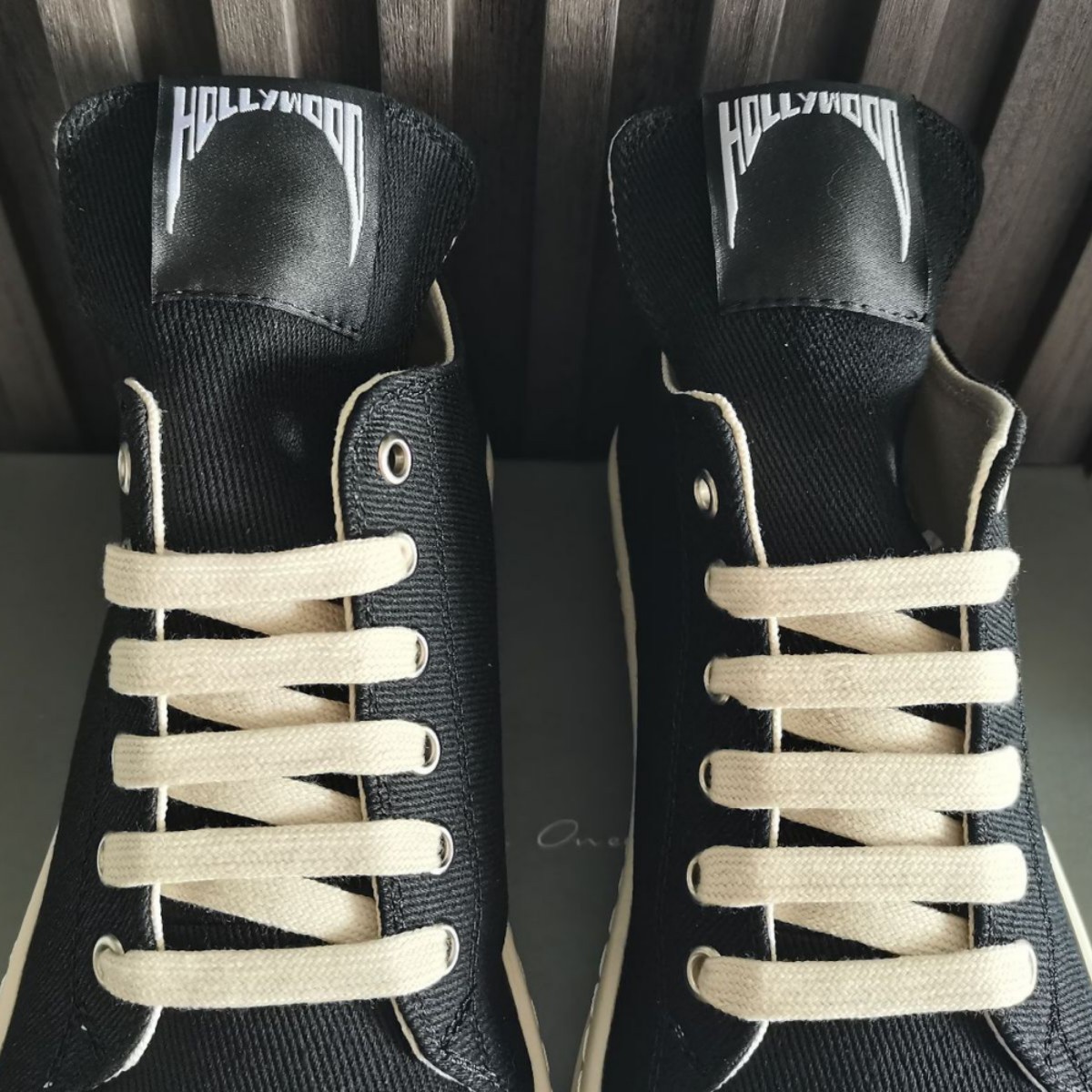 Tênis Casual Feminino Clássico - Streetwear Brand Designs avaliação e preço