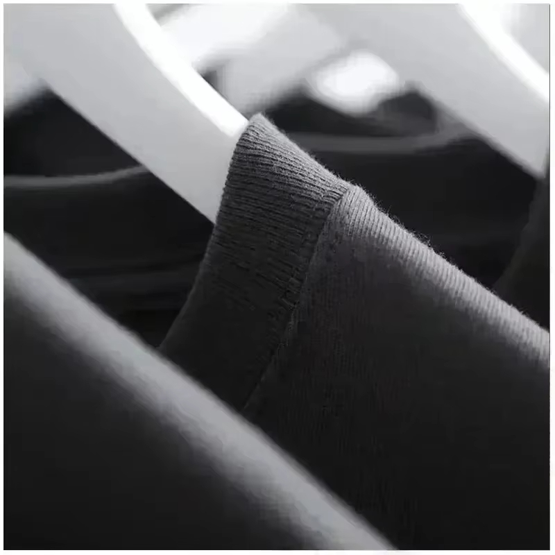 Camiseta de Algodão com Estamp - Streetwear Brand In Paris avaliação e preço