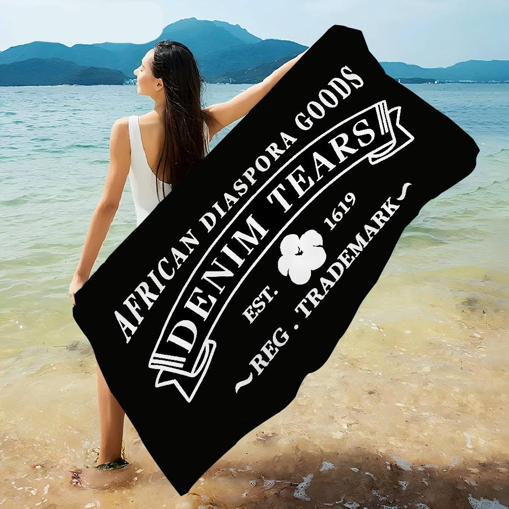 Toalha de Praia de Microfibra  - Streetwear Brand With Mountain Logo avaliação e preço